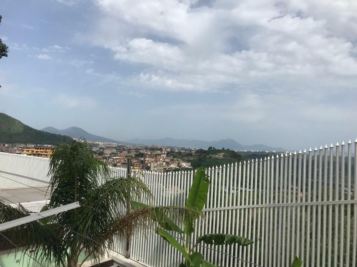 Sea View Apartment Napels Buitenkant foto